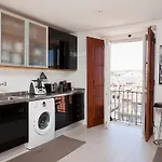 Privatunterkunft Charming In Baixa *