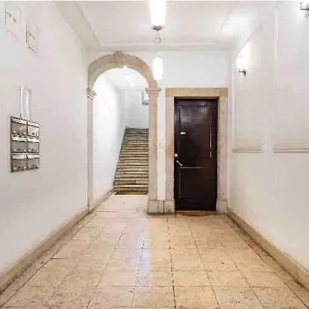 Проживание в семье Charming In Baixa Лиссабон