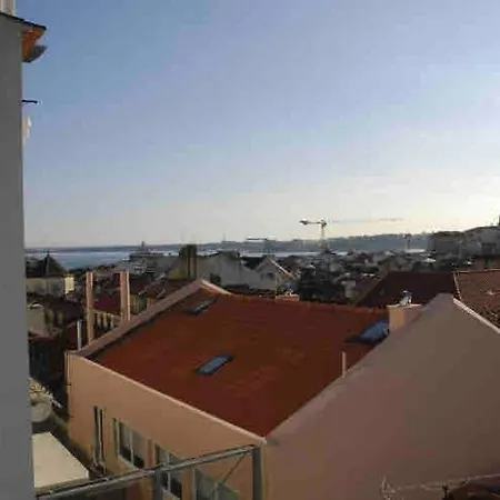 Charming In Baixa