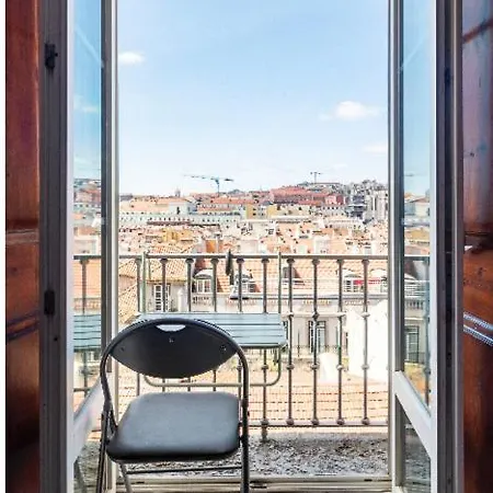 Charming In Baixa Проживание в семье
